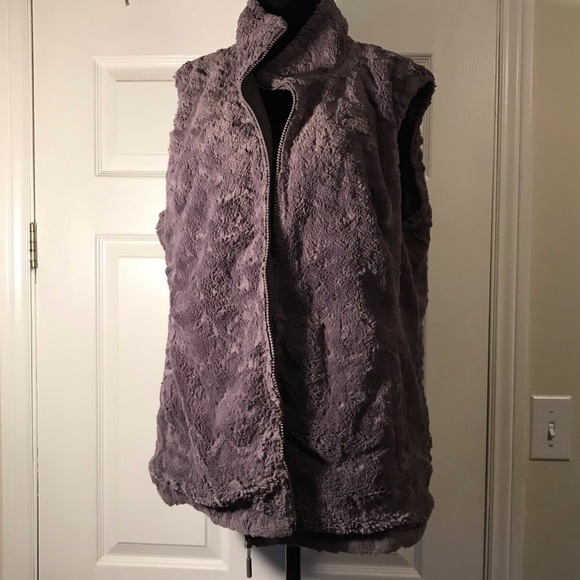 𝅺the North Face reversible vest. Pale mauve. Women’s large. - Picture 3 of 7